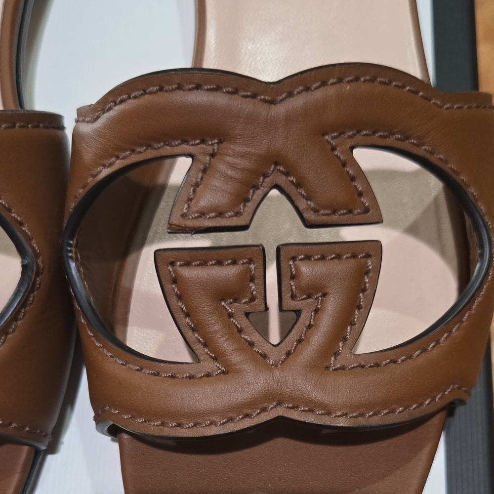 Gucci Tan Leather Cutout Mules - Picture 8 of 11